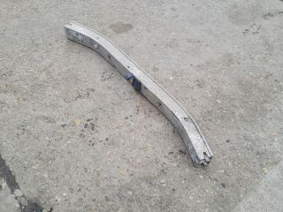 bontott TOYOTA COROLLA VERSO Első Lökhárító Merevítő (Fém)