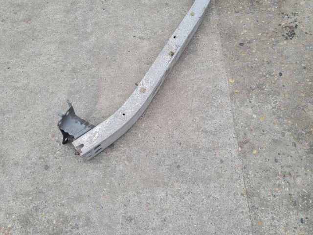 bontott TOYOTA COROLLA VERSO Első Lökhárító Merevítő (Fém)