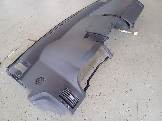 bontott TOYOTA COROLLA VERSO Felső Műszerfal Burkolat