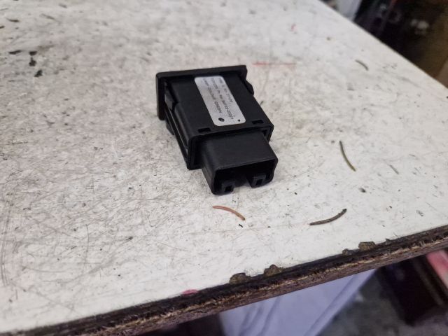 bontott TOYOTA COROLLA VERSO Fényszórómagasság Állító Kapcsoló