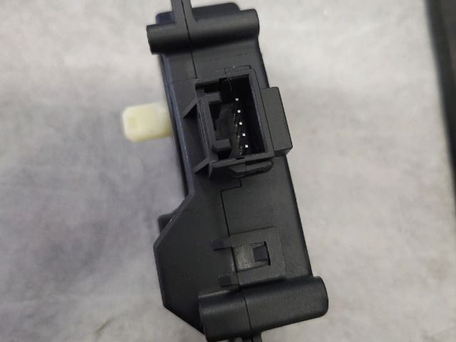 bontott TOYOTA COROLLA VERSO Fűtés Állító Motor