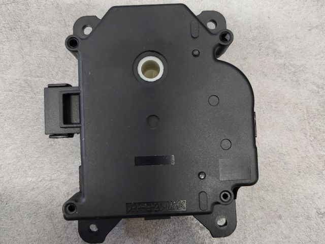 bontott TOYOTA COROLLA VERSO Fűtés Állító Motor