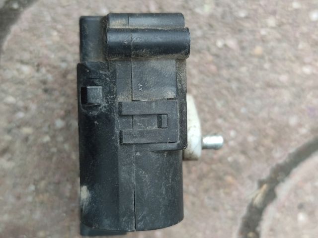 bontott TOYOTA COROLLA VERSO Fűtés Állító Motor