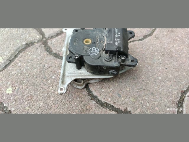 bontott TOYOTA COROLLA VERSO Fűtés Állító Motor