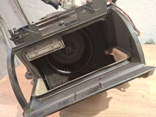 bontott TOYOTA COROLLA VERSO Fűtés Box