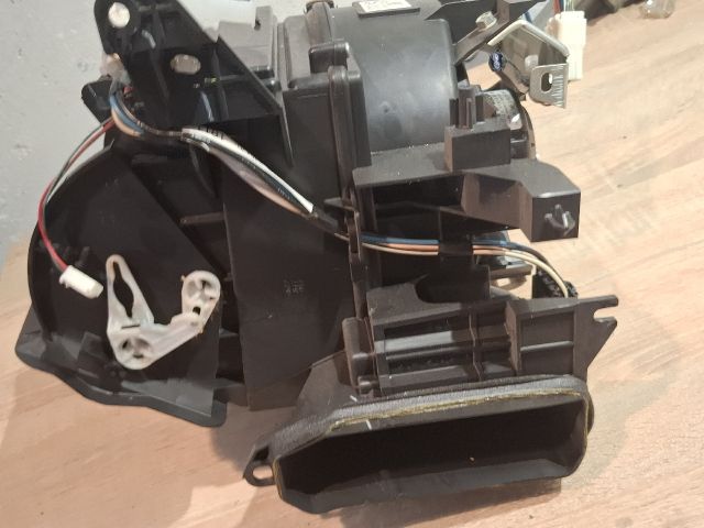 bontott TOYOTA COROLLA VERSO Fűtés Box