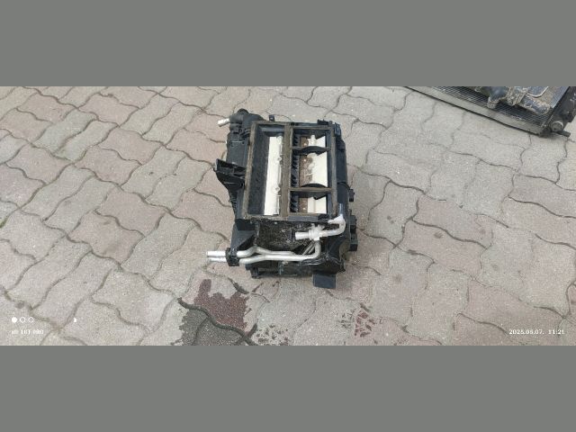 bontott TOYOTA COROLLA VERSO Fűtés Box