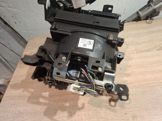 bontott TOYOTA COROLLA VERSO Fűtés Box