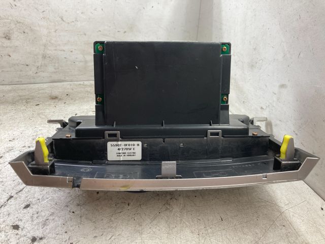 bontott TOYOTA COROLLA VERSO Fűtéskapcsoló (digit klímás)