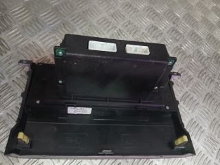 bontott TOYOTA COROLLA VERSO Fűtéskapcsoló (digit klímás)