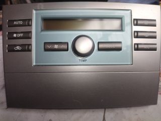 bontott TOYOTA COROLLA VERSO Fűtéskapcsoló (digit klímás)