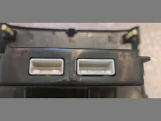 bontott TOYOTA COROLLA VERSO Fűtéskapcsoló (digit klímás)