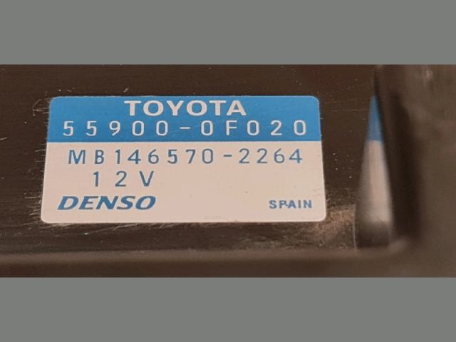 bontott TOYOTA COROLLA VERSO Fűtéskapcsoló (digit klímás)