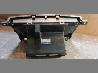 bontott TOYOTA COROLLA VERSO Fűtéskapcsoló (digit klímás)