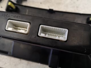 bontott TOYOTA COROLLA VERSO Fűtéskapcsoló (digit klímás)