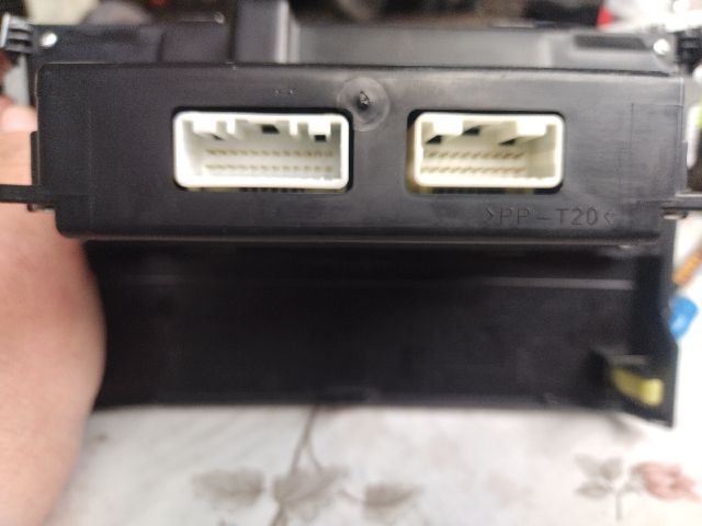 bontott TOYOTA COROLLA VERSO Fűtéskapcsoló (digit klímás)