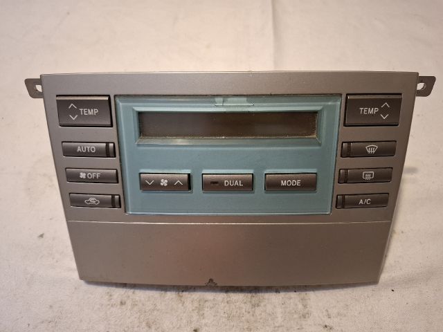 bontott TOYOTA COROLLA VERSO Fűtéskapcsoló (digit klímás)