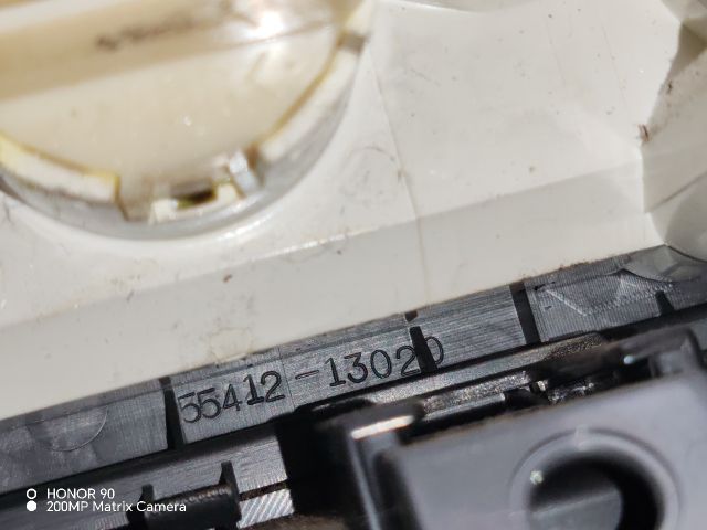 bontott TOYOTA COROLLA VERSO Fűtéskapcsoló (manuális klímás)