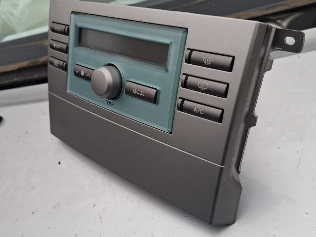 bontott TOYOTA COROLLA VERSO Fűtéskapcsoló