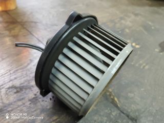 bontott TOYOTA COROLLA VERSO Fűtőmotor (Klímás)