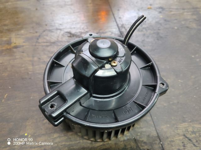 bontott TOYOTA COROLLA VERSO Fűtőmotor (Klímás)