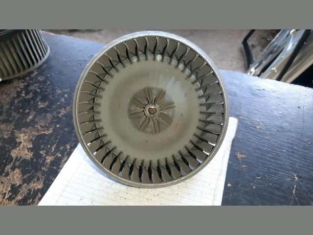 bontott TOYOTA COROLLA VERSO Fűtőmotor (Nem klímás)