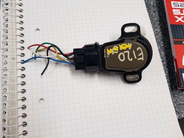 bontott TOYOTA COROLLA VERSO Gázpedál Jeladó