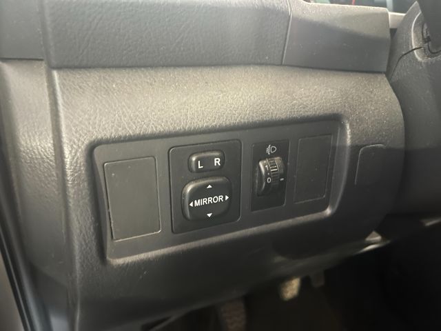 bontott TOYOTA COROLLA VERSO Harmadik sor Jobb Ülés