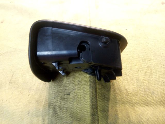 bontott TOYOTA COROLLA VERSO Hátsó Üléstámla Döntő Kar / Gomb