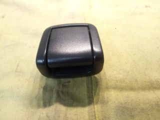 bontott TOYOTA COROLLA VERSO Hátsó Üléstámla Döntő Kar / Gomb