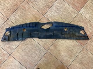 bontott TOYOTA COROLLA VERSO Homlokfal Burkolat