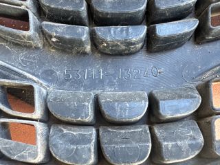 bontott TOYOTA COROLLA VERSO Hűtőrács