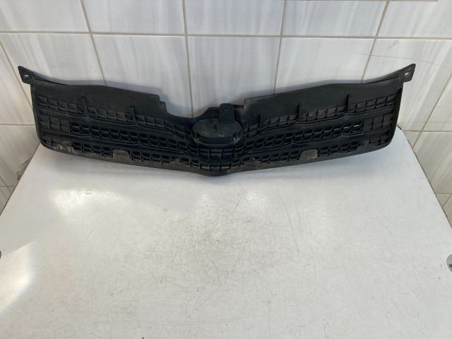 bontott TOYOTA COROLLA VERSO Hűtőrács