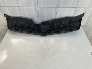 bontott TOYOTA COROLLA VERSO Hűtőrács