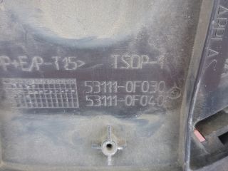 bontott TOYOTA COROLLA VERSO Hűtőrács