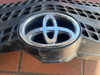 bontott TOYOTA COROLLA VERSO Hűtőrács