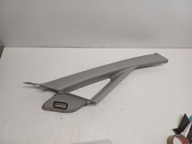 bontott TOYOTA COROLLA VERSO Jobb A Oszlop Burkolat