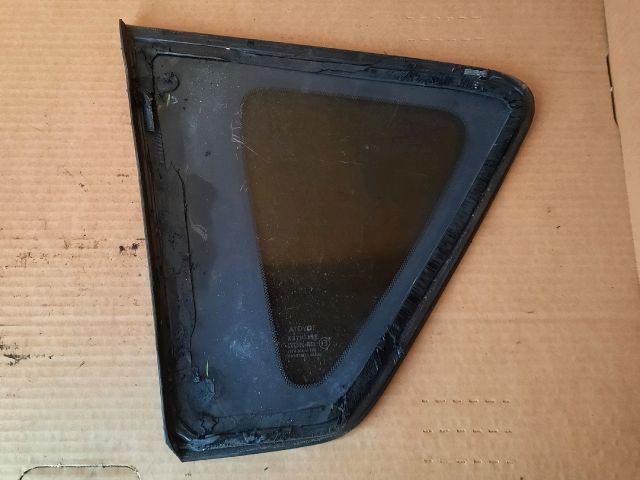 bontott TOYOTA COROLLA VERSO Jobb C Oszlop Oldalablak Üveg