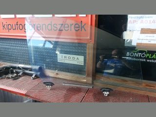 bontott TOYOTA COROLLA VERSO Jobb első Ablak