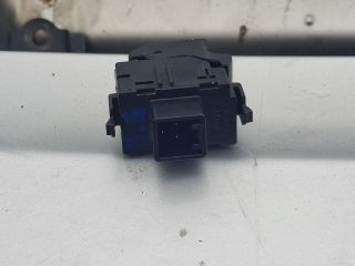 bontott TOYOTA COROLLA VERSO Jobb első Ablakemelő Kapcsoló