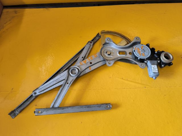 bontott TOYOTA COROLLA VERSO Jobb első Ablakemelő Szerkezet (Elektromos)