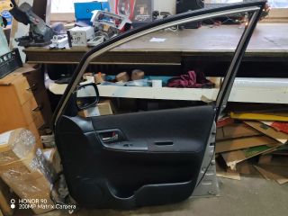 bontott TOYOTA COROLLA VERSO Jobb első Ajtó (Részeivel)