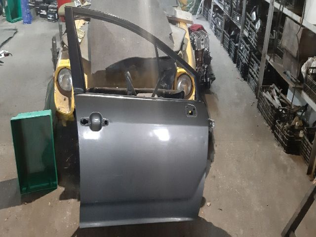 bontott TOYOTA COROLLA VERSO Jobb első Ajtó (Üres lemez)