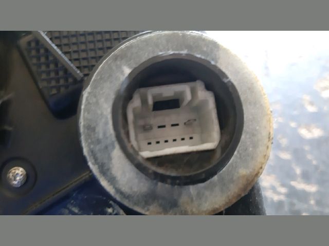 bontott TOYOTA COROLLA VERSO Jobb első Ajtózár