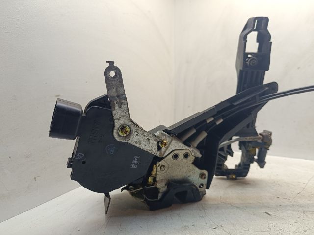 bontott TOYOTA COROLLA VERSO Jobb első Ajtózár