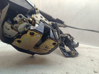 bontott TOYOTA COROLLA VERSO Jobb első Ajtózár