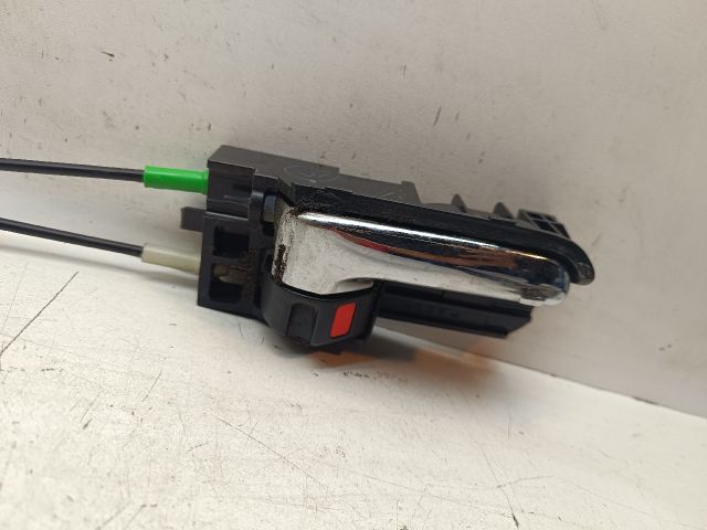 bontott TOYOTA COROLLA VERSO Jobb első Ajtózár