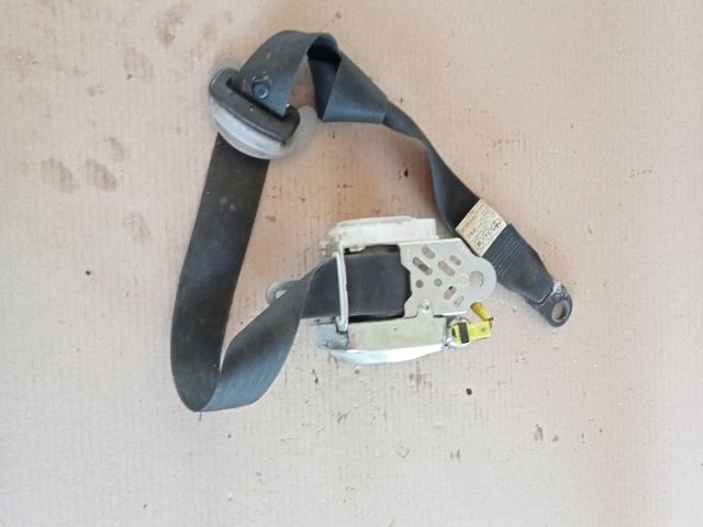 bontott TOYOTA COROLLA VERSO Jobb első Biztonsági Öv