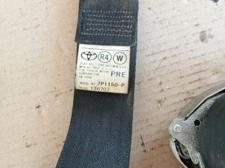 bontott TOYOTA COROLLA VERSO Jobb első Biztonsági Öv