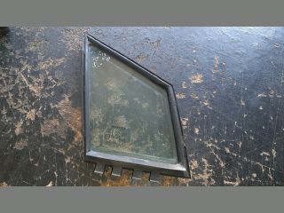 bontott TOYOTA COROLLA VERSO Jobb első Fixüveg (Ajtóban)